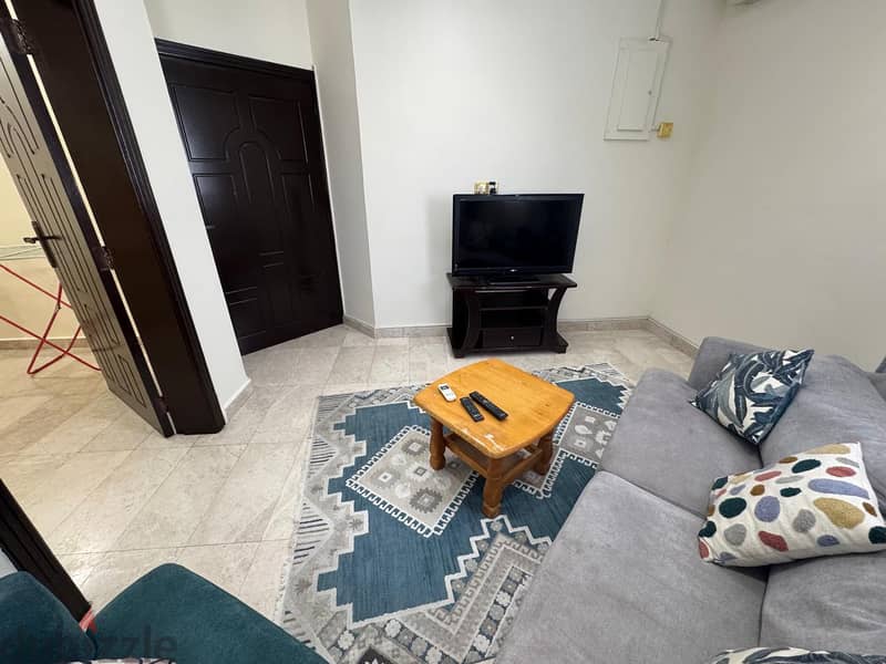 Golden opportunity for rent Al Khuwair 33 1 BHK furniture Near Saeed B 16