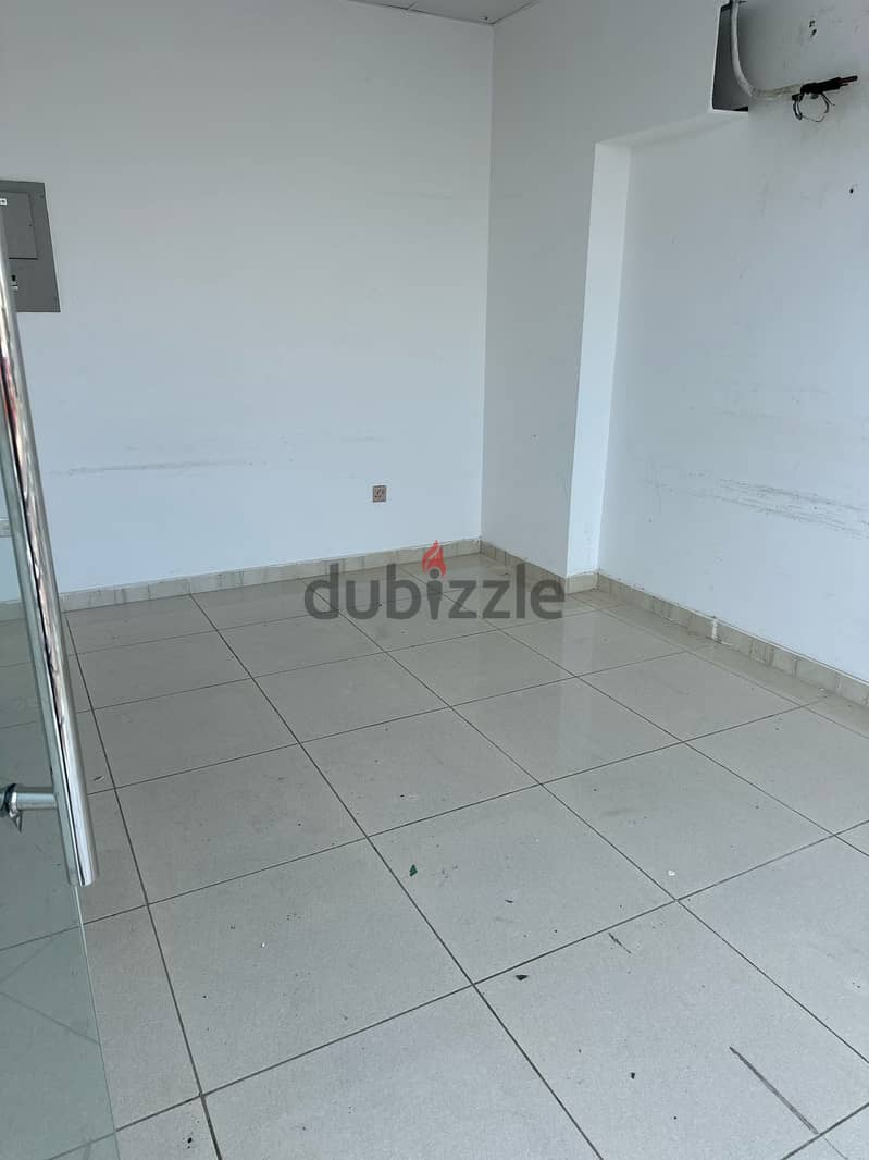 SHOPS FOR RENT IN GHUBRA 5