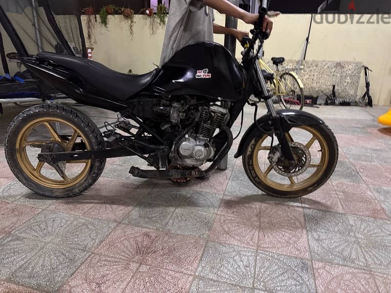 هوندا بتشيز 150cc نضيفه بس تحتاج كڤرات عق سعرك وبنتوكل باذن الله 2