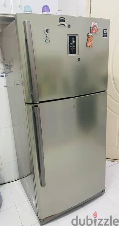 Samsung 700 litres fridge in good working condition for sale