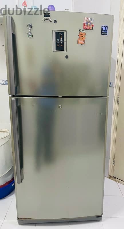 Samsung 700 litres fridge in good working condition for sale 1