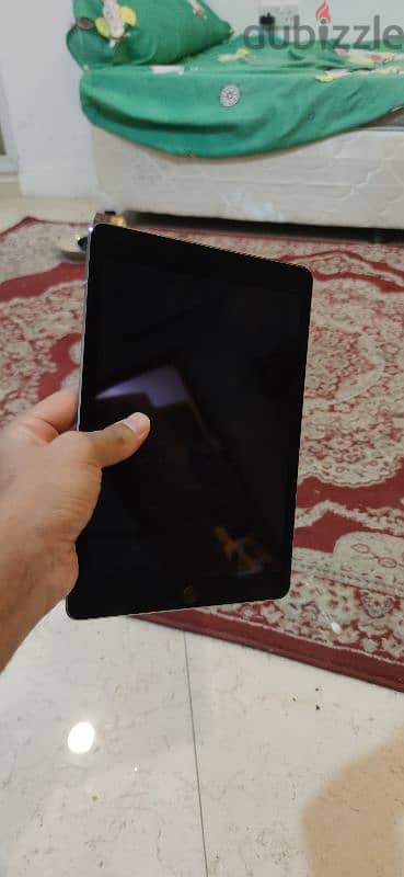 iPad air 2 64gb very good condition 1