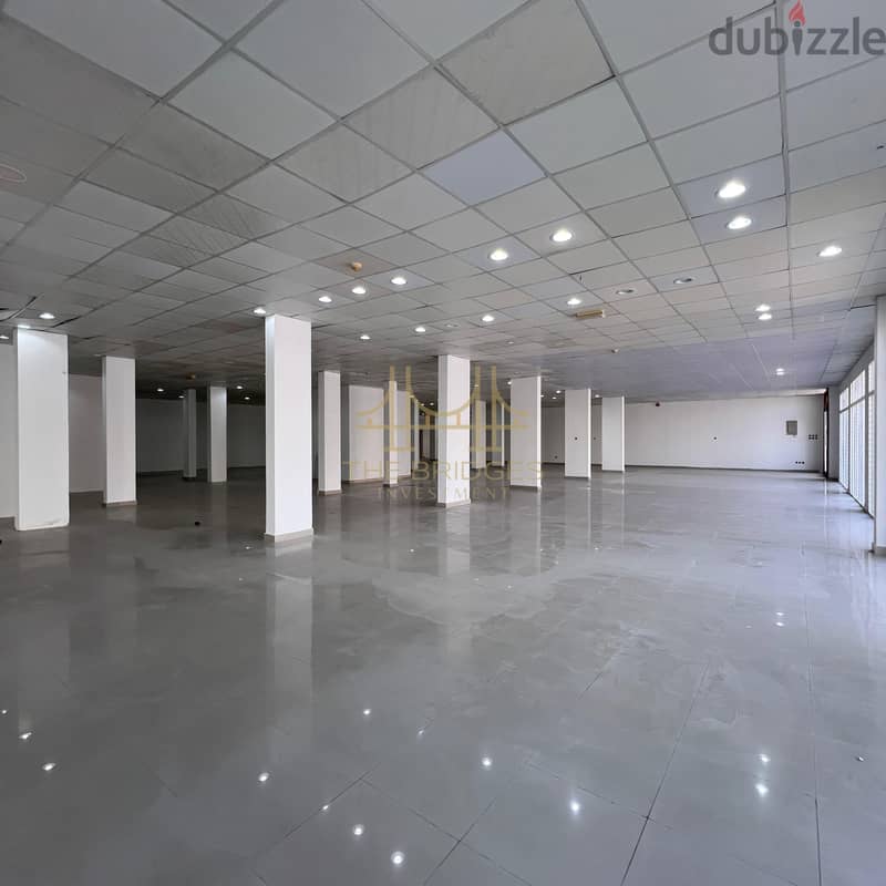 For Rent: Spacious Showroom in Al Hail South 2