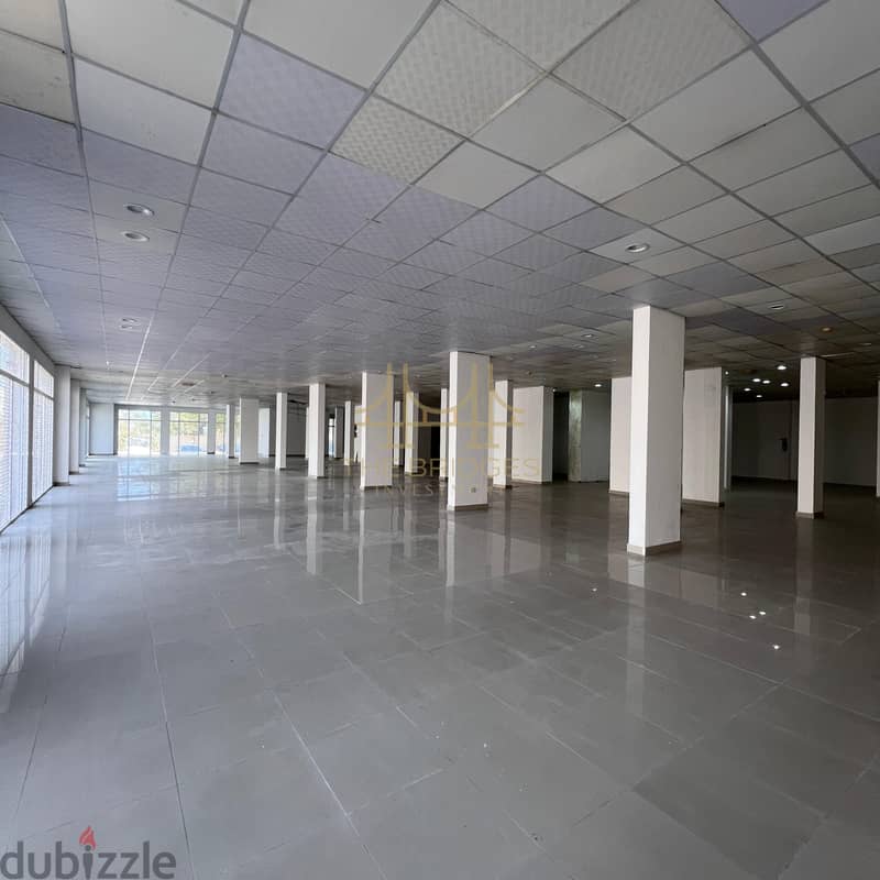 For Rent: Spacious Showroom in Al Hail South 5