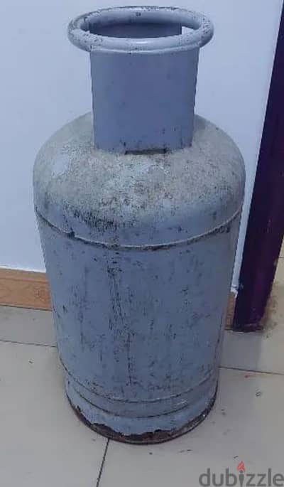 Gas cylinder for sale with Gas