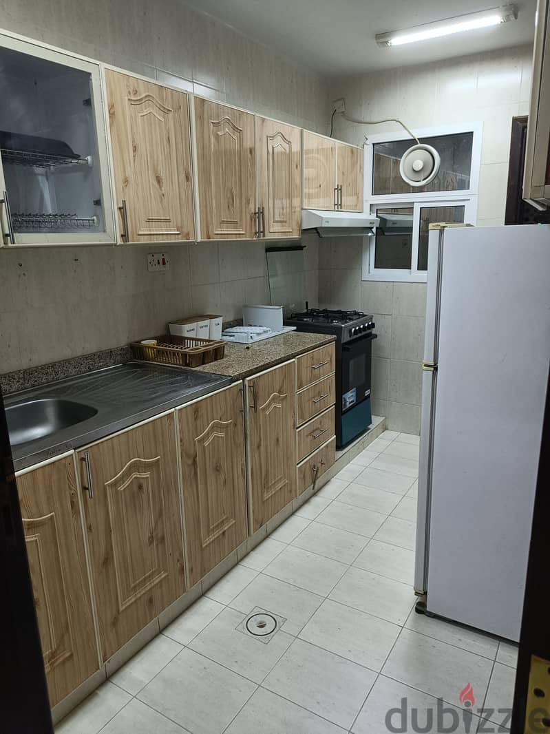 Single room with attached bath & kitchen near Oman post Azaiba 120 OMR 2