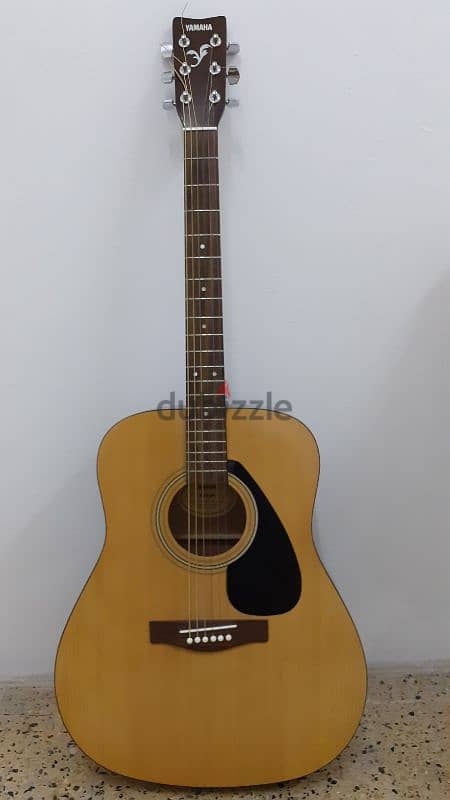 Guitar - Yamaha 0