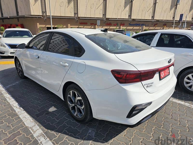 rent a car muscat alghubra   تأجير سيارات مسقط 3