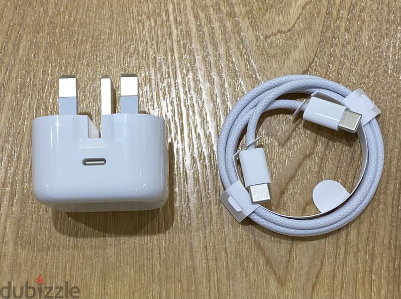 Apple Original 20W PD With C to C Cable ( NEVER USED ) 3