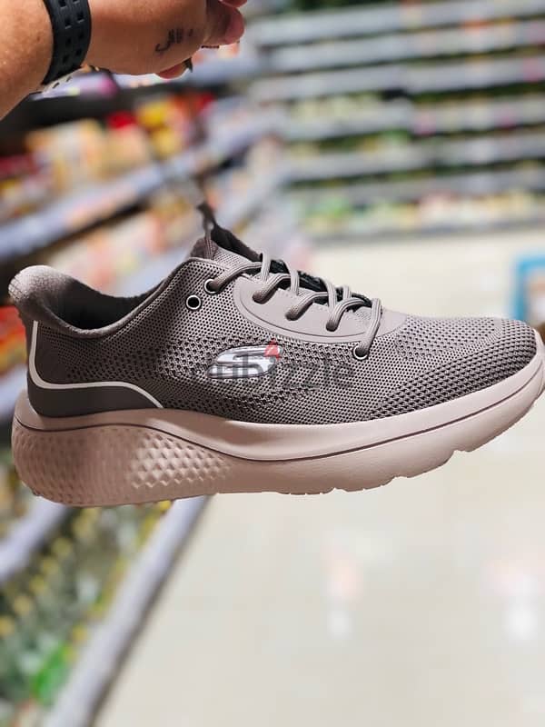 MEN'S SKECHERS 3