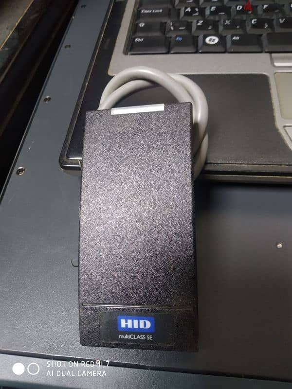 hid iclass se r10 switch reader 2