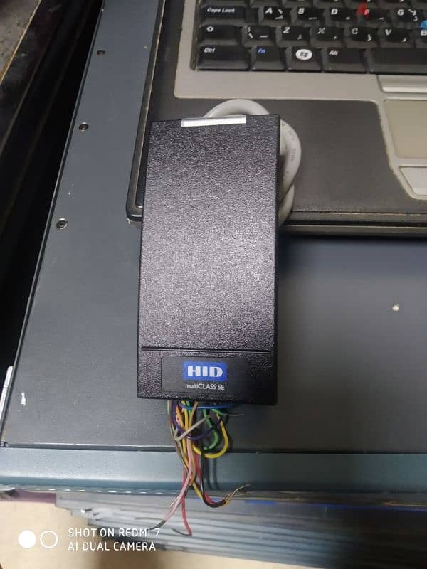 hid iclass se r10 switch reader 3