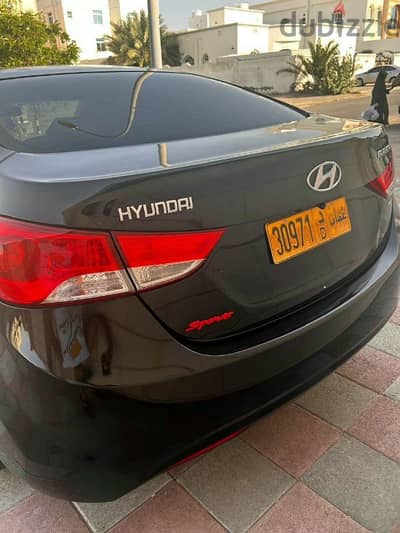 Hyundai Elantra 2013