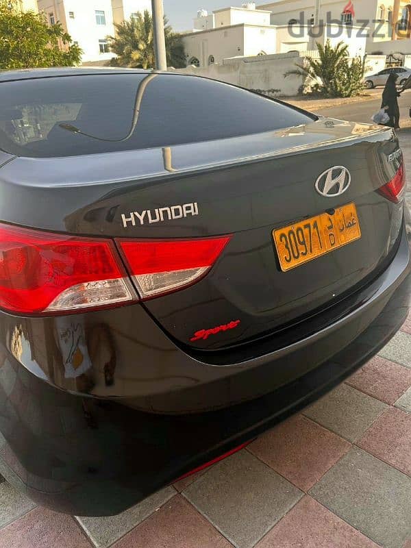 Hyundai Elantra 2013 0