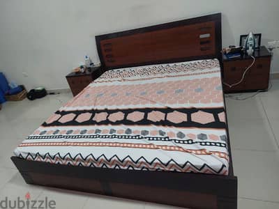 King size bed with Mattress