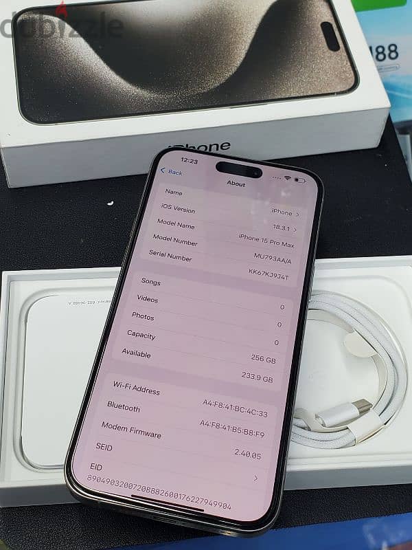 iPhone 15 Pro Max 256GB Box 2