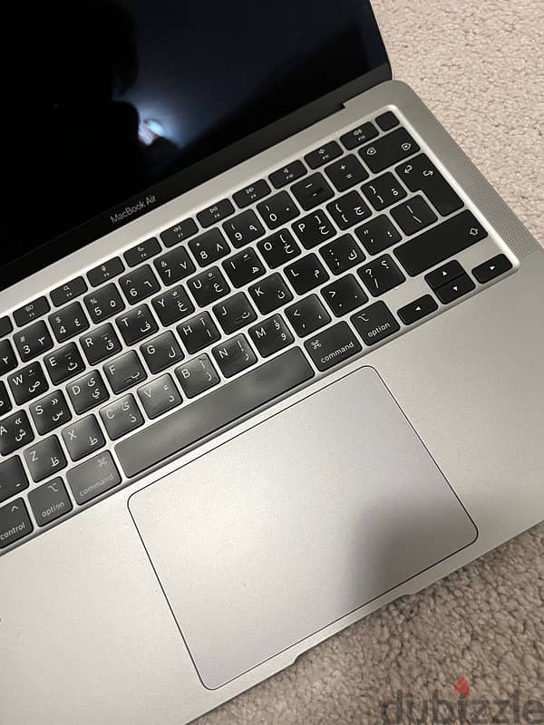 Macbook Air M1 8GB 256GB 5