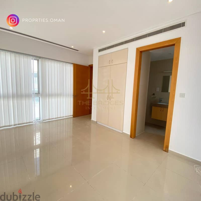 AL MOUJ | LUXURIOUS 3+1BR VILLA WITH PRIVATE POOL FOR RENT 1