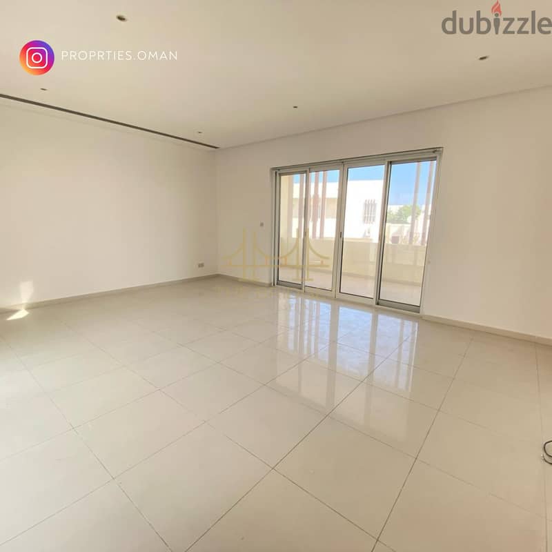 AL MOUJ | LUXURIOUS 3+1BR VILLA WITH PRIVATE POOL FOR RENT 2