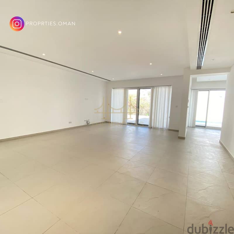 AL MOUJ | LUXURIOUS 3+1BR VILLA WITH PRIVATE POOL FOR RENT 6