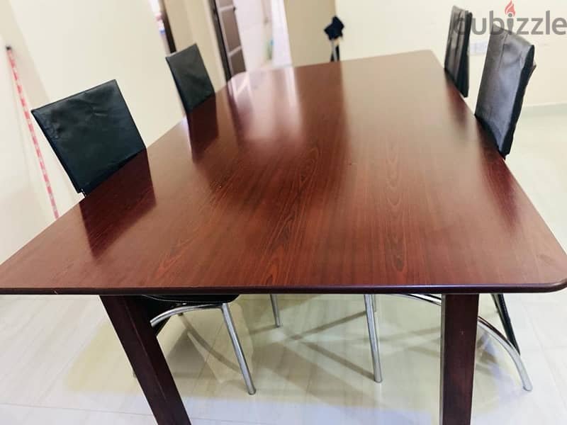 for. sale. dinning.  big. table 0