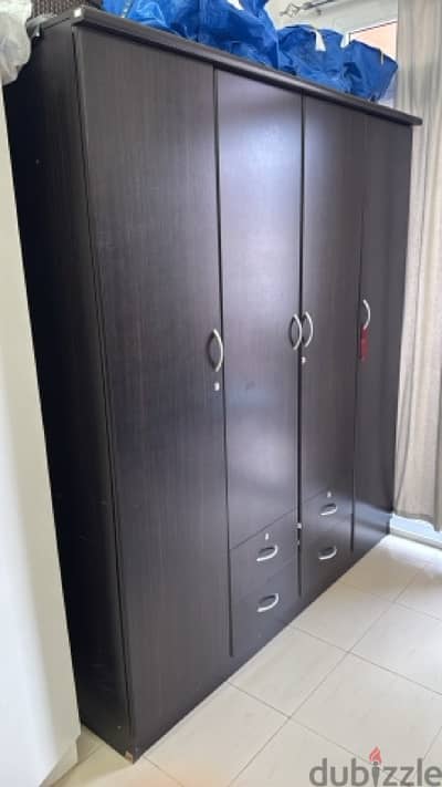 4 DOOR WARDROBE IN NEW CONDITION