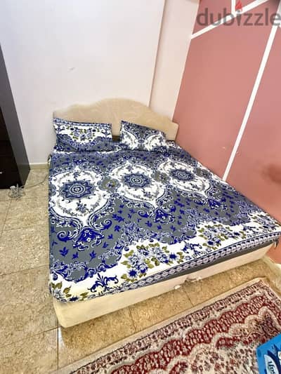 king Size bed with mattress for sale urgently