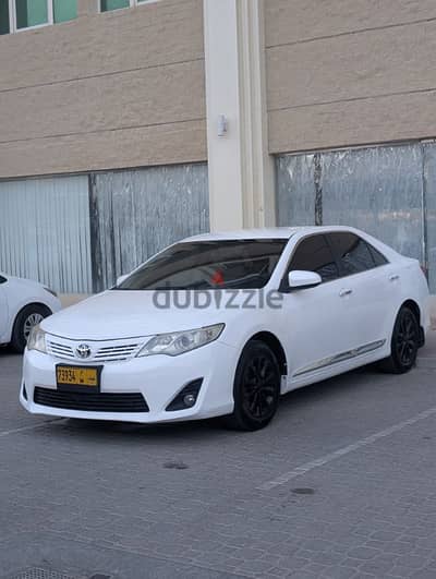 Expat Owned Toyota Camry 2013