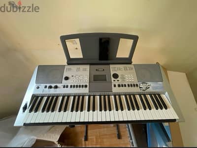 Yamaha Professional Keyboard