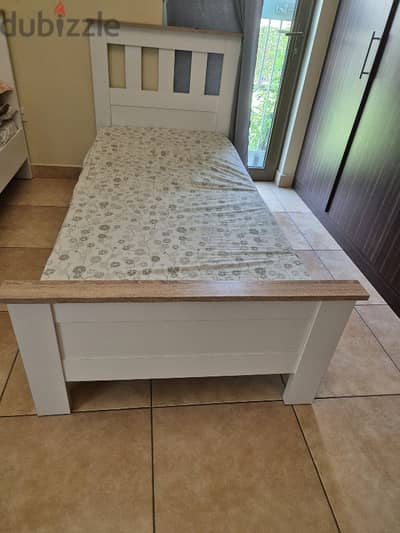 single bed with mattress for sale