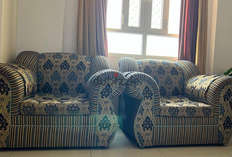 Good Condition One Seater Sofa - 4 Pcs 2