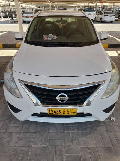 Nissan Sunny 2015