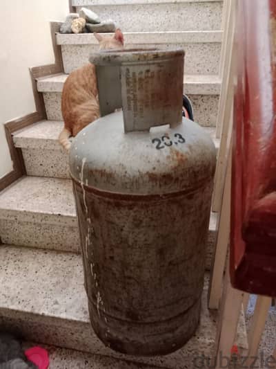 gas cylinder