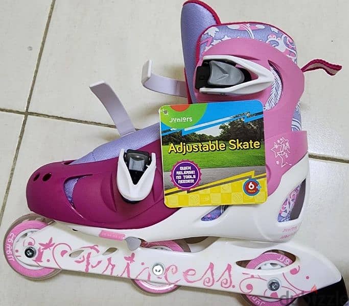 Brand new Adjustable skates 0