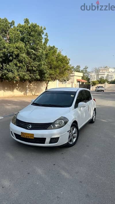 Nissan Versa 2011