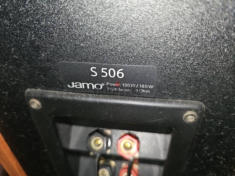 Jamo Tower Speakers 2 pc 1