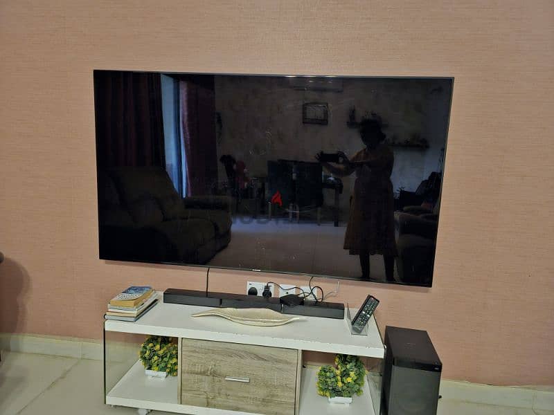 75 inch Samsung smart TV 0