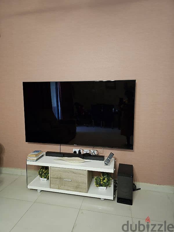 75 inch Samsung smart TV 1