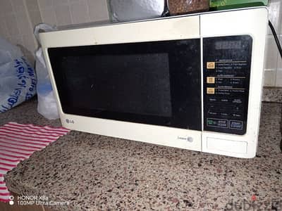 Microwave oven