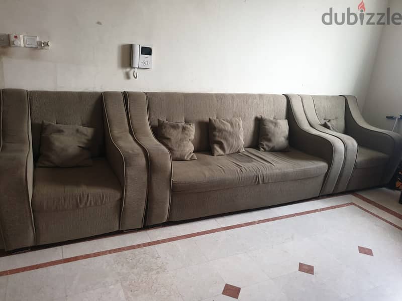 Sofa for Sale 25 omr Urgent 1