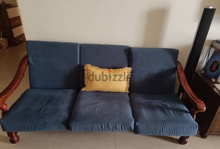 good condition sofa 40