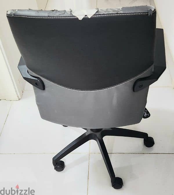 Gaming chair for sale 2