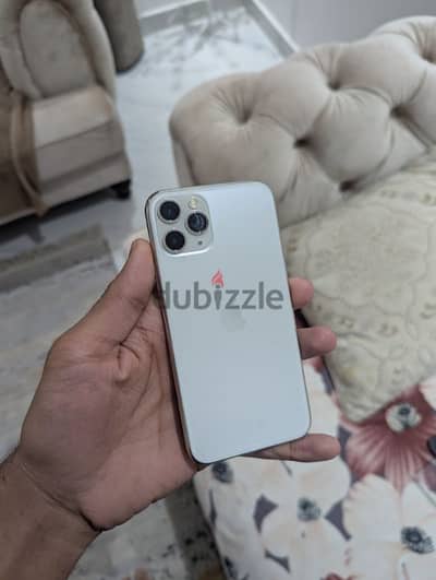 Apple Iphone 11 pro (Urgent Sell)