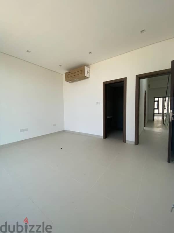 twin villa for rent in Qurm 29 brand new 10