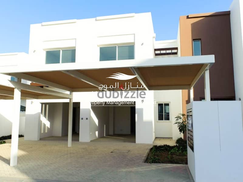 3 Bedroom Townhouse For Sale in Almouj Muscat 0