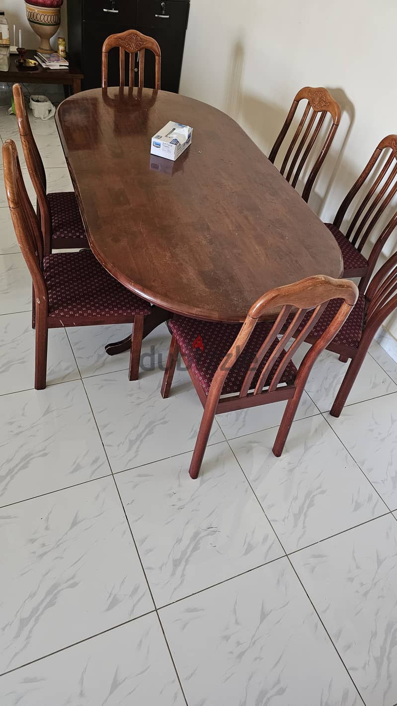 8 seater dining table 1