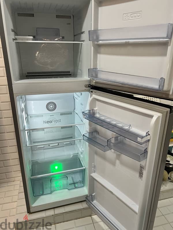 Beko Fridge like New 3