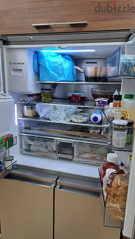 Refrigerator Hisense with ice maker, 1 year used 2