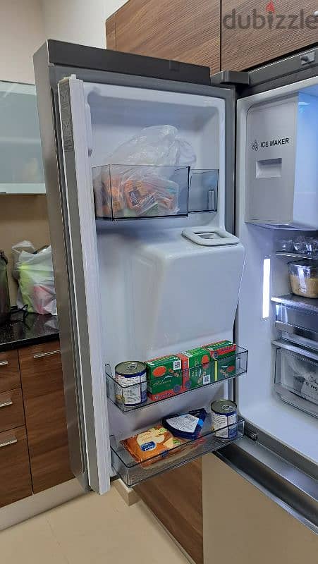 Refrigerator Hisense with ice maker, 1 year used 4