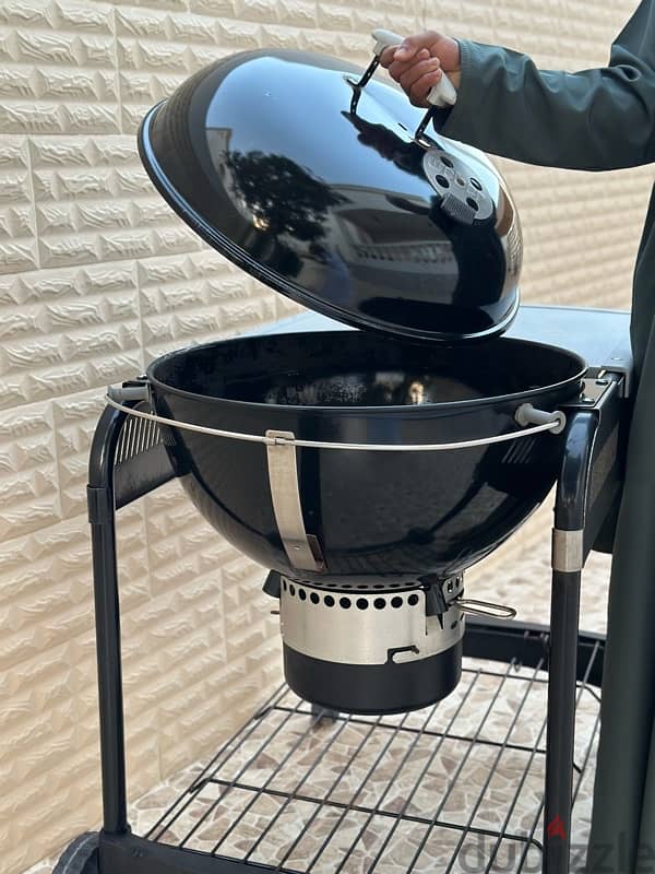 Weber Performer Charcoal Grill used 5